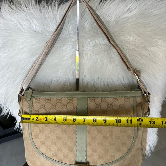 Gucci Beige and Olive Shoulder Bag - Picture 6 of 16